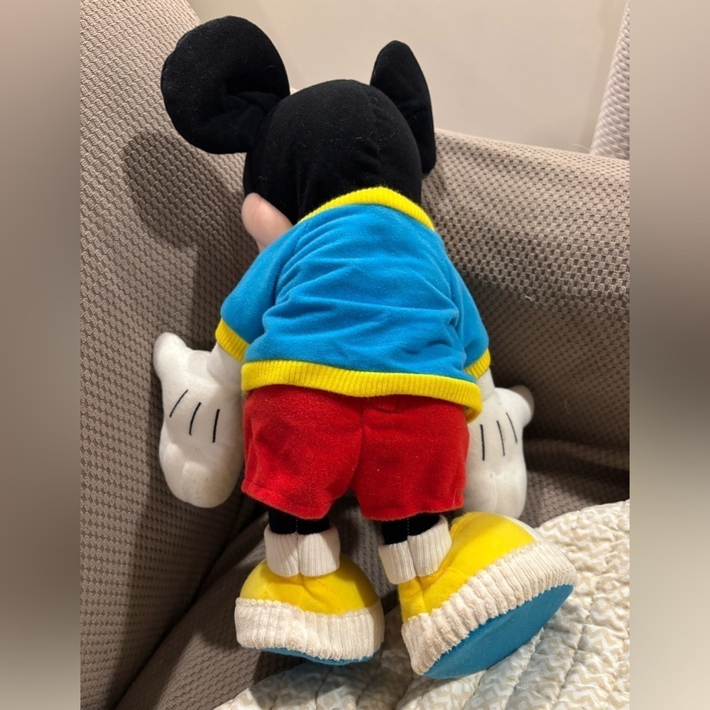 Vintage 1999 My Pal Mickey Mouse Stuffed toy - Picture 8 of 10
